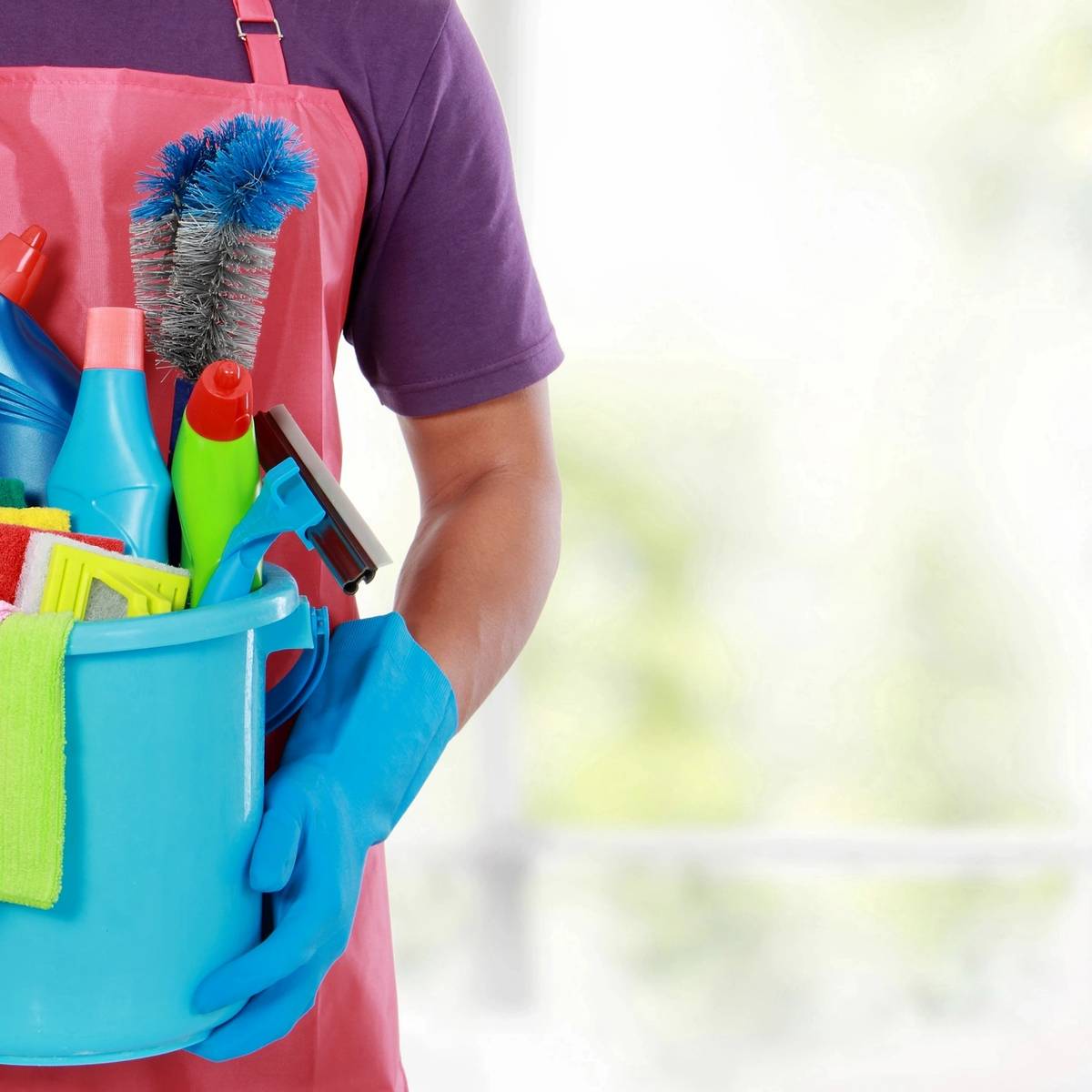 Read more about the article Unlocking the Secrets to a Pristine Home with AA Cleaning
