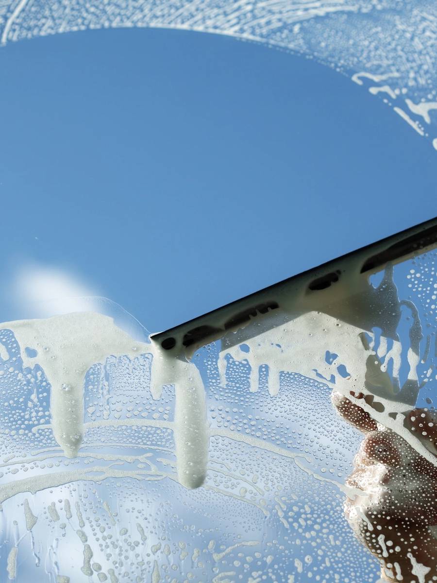 Read more about the article Elevate Your Home’s Cleanliness with AA Cleaning